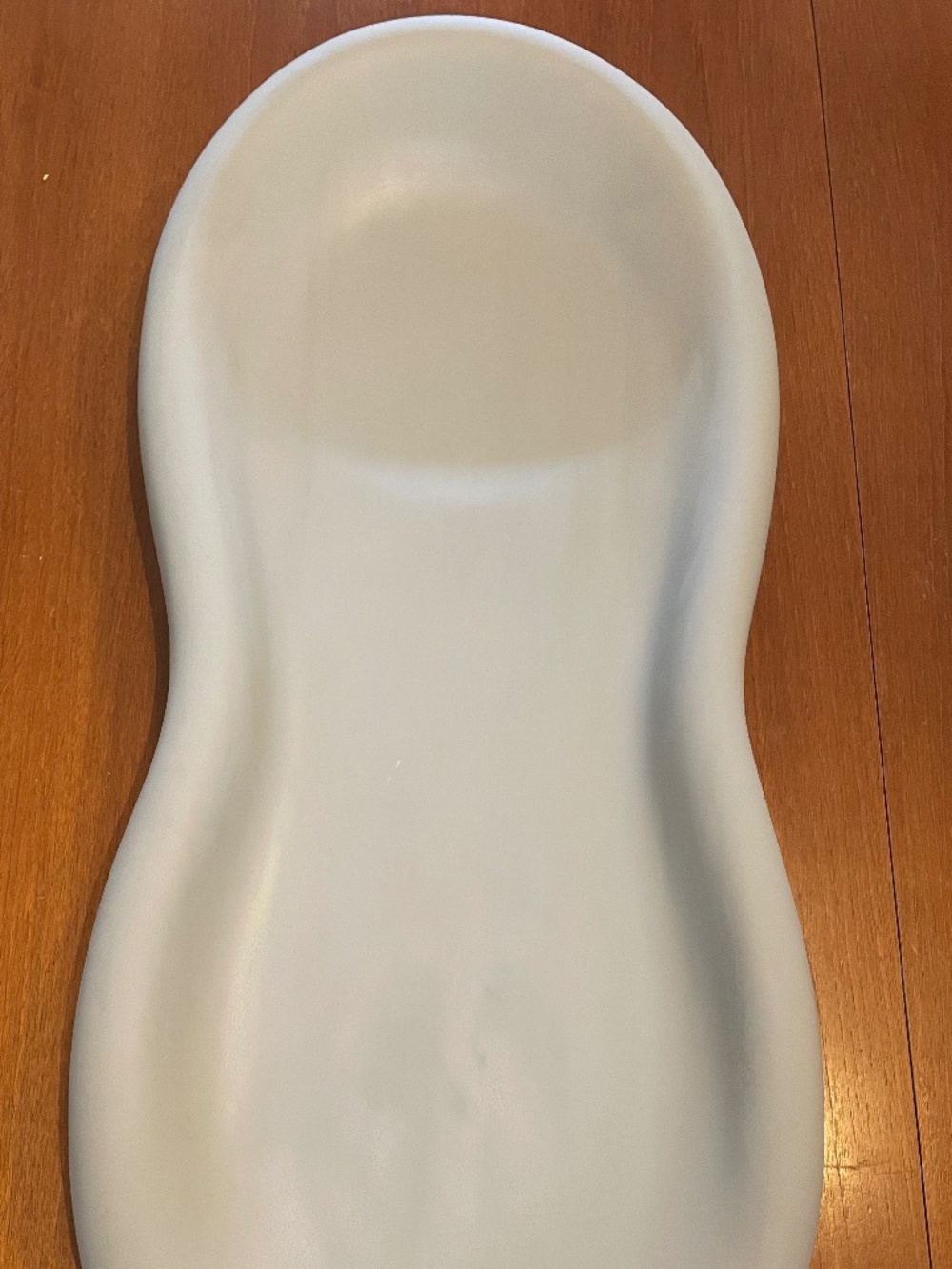 Keekaroo Peanut Changer, Gray